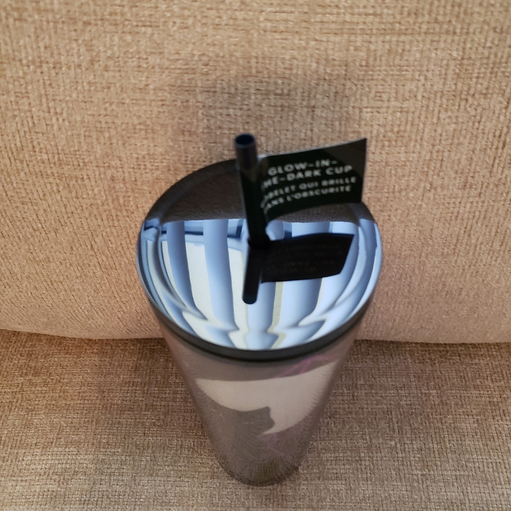 Starbucks Black Cat Moon Spider Web Glow in the Dark Halloween Tumbler 24oz NEW - Picture 4 of 4